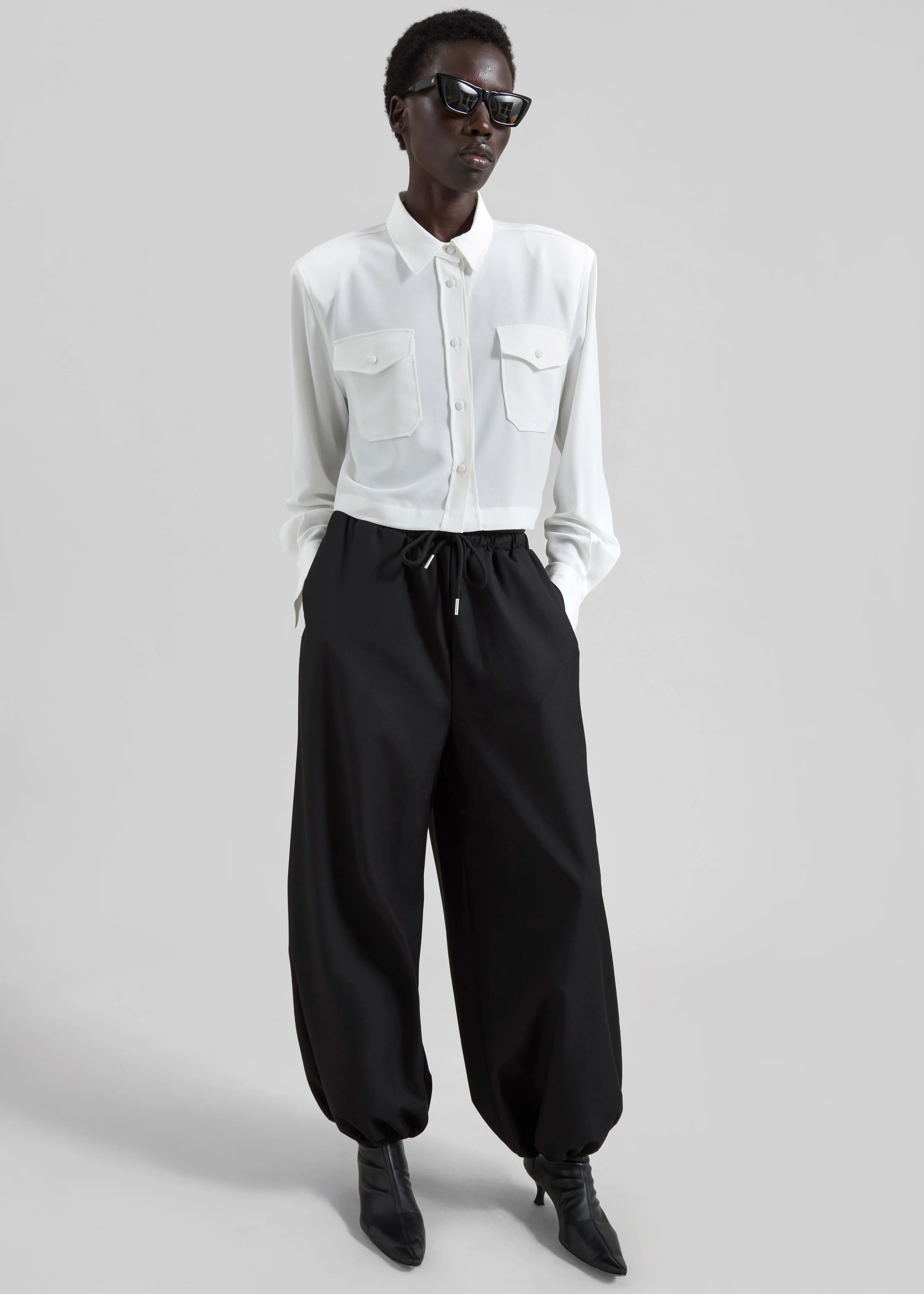 Aubray Balloon Pants - Black