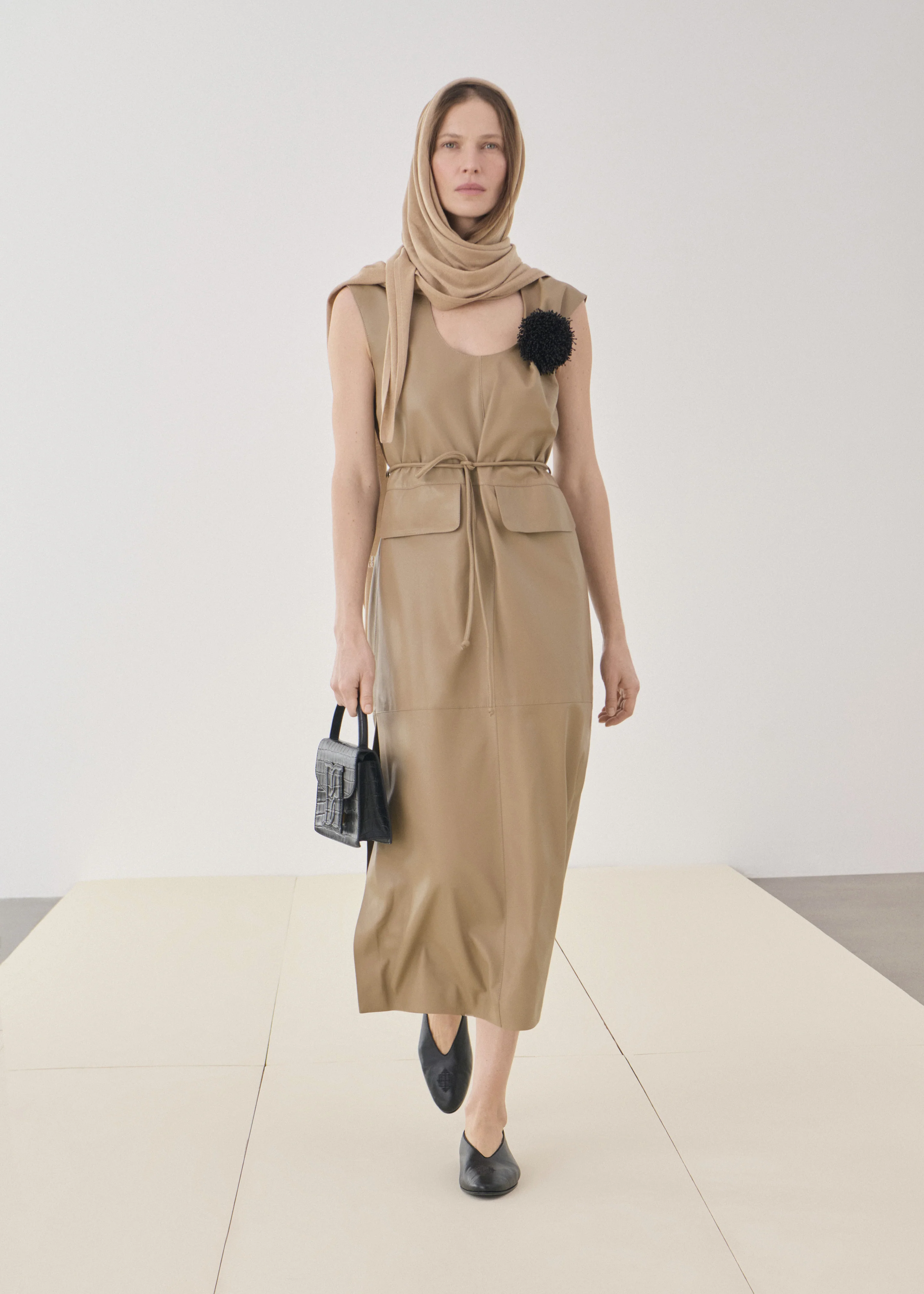 By Malene Birger Dorothea Scarf - Dark Sand - Image 3