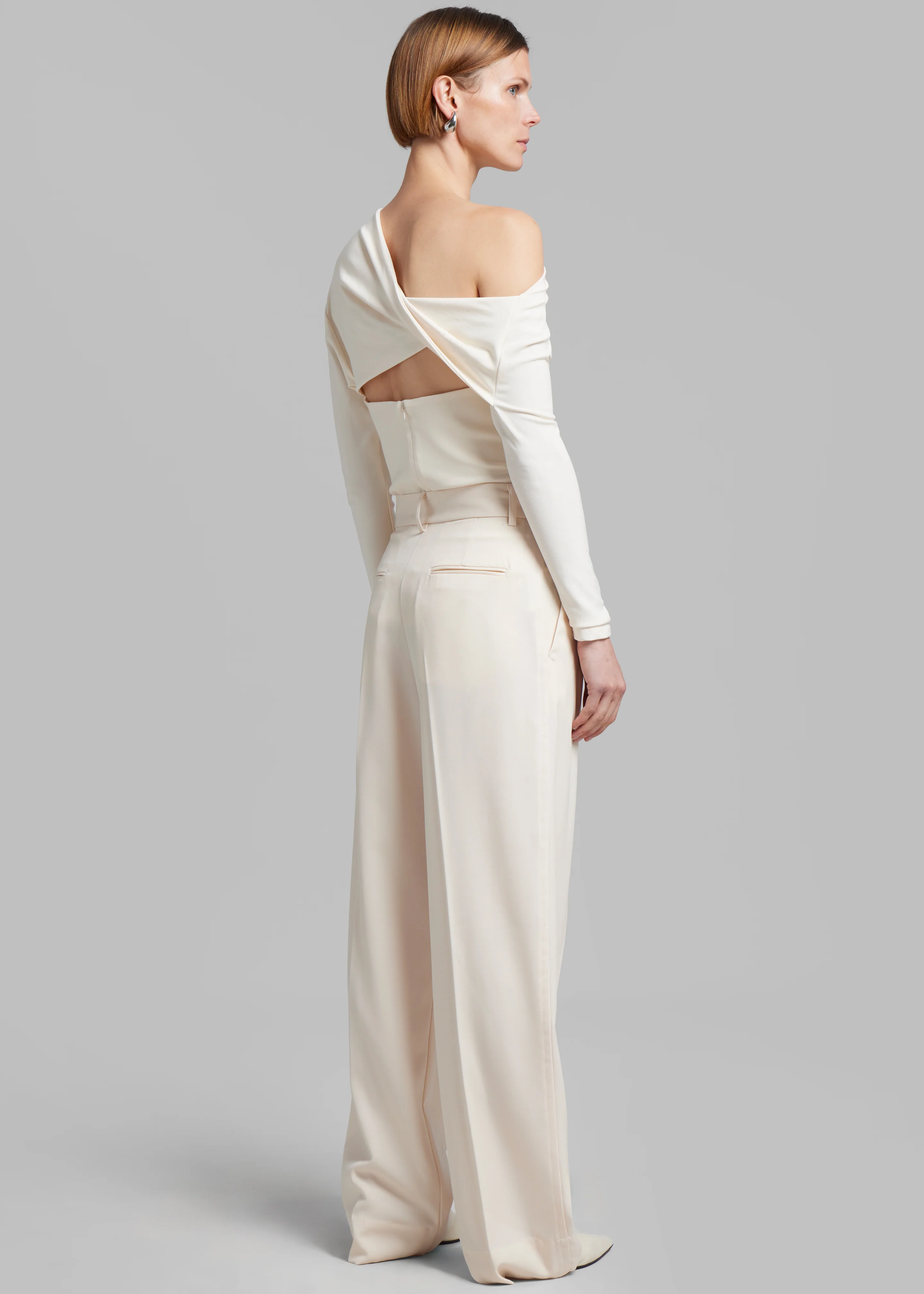 Esse Studios Portia Tailored Trousers - Crema - Image 6