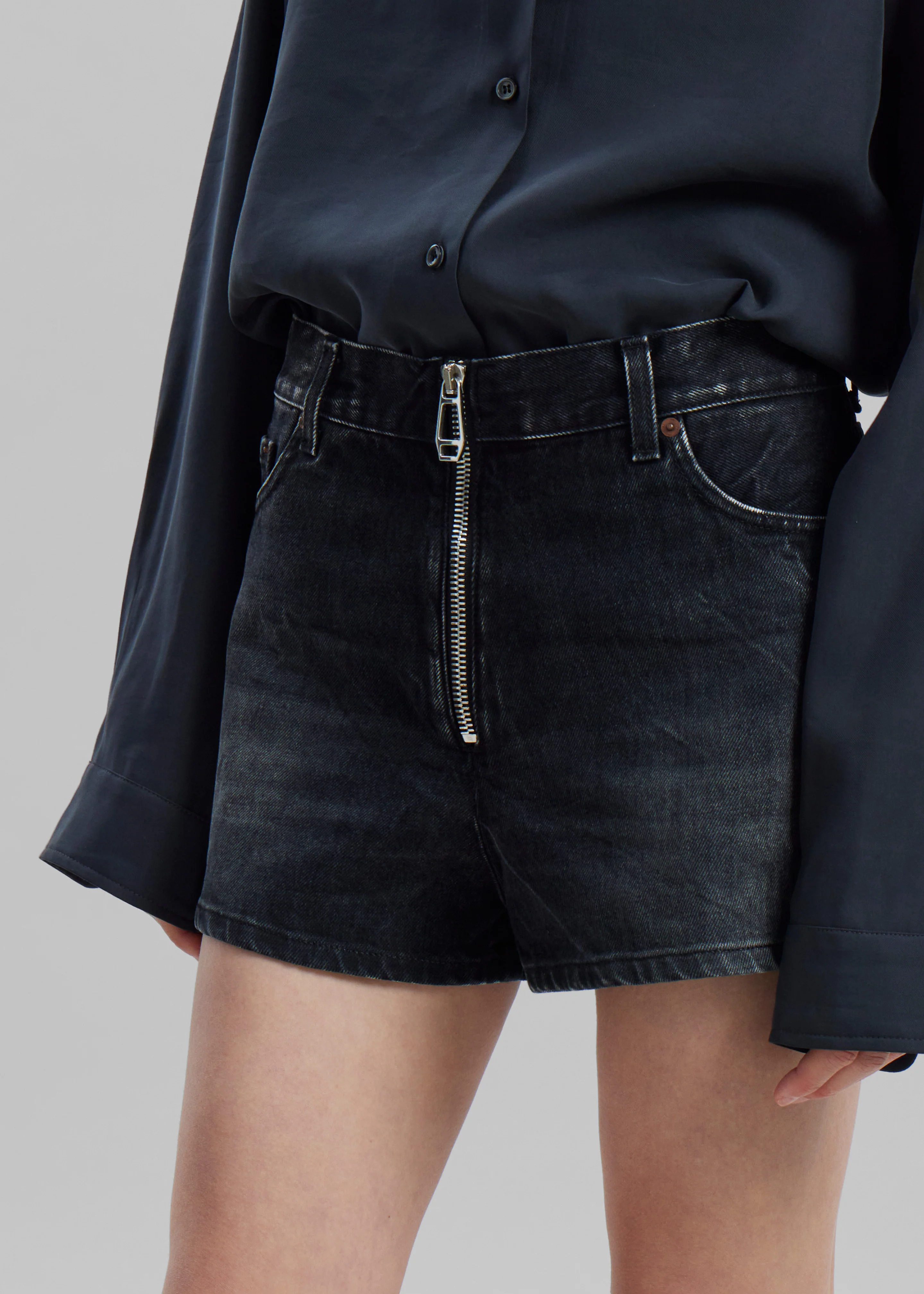Haikure Bethany Zip Shorts - Bassano Black - Image 4