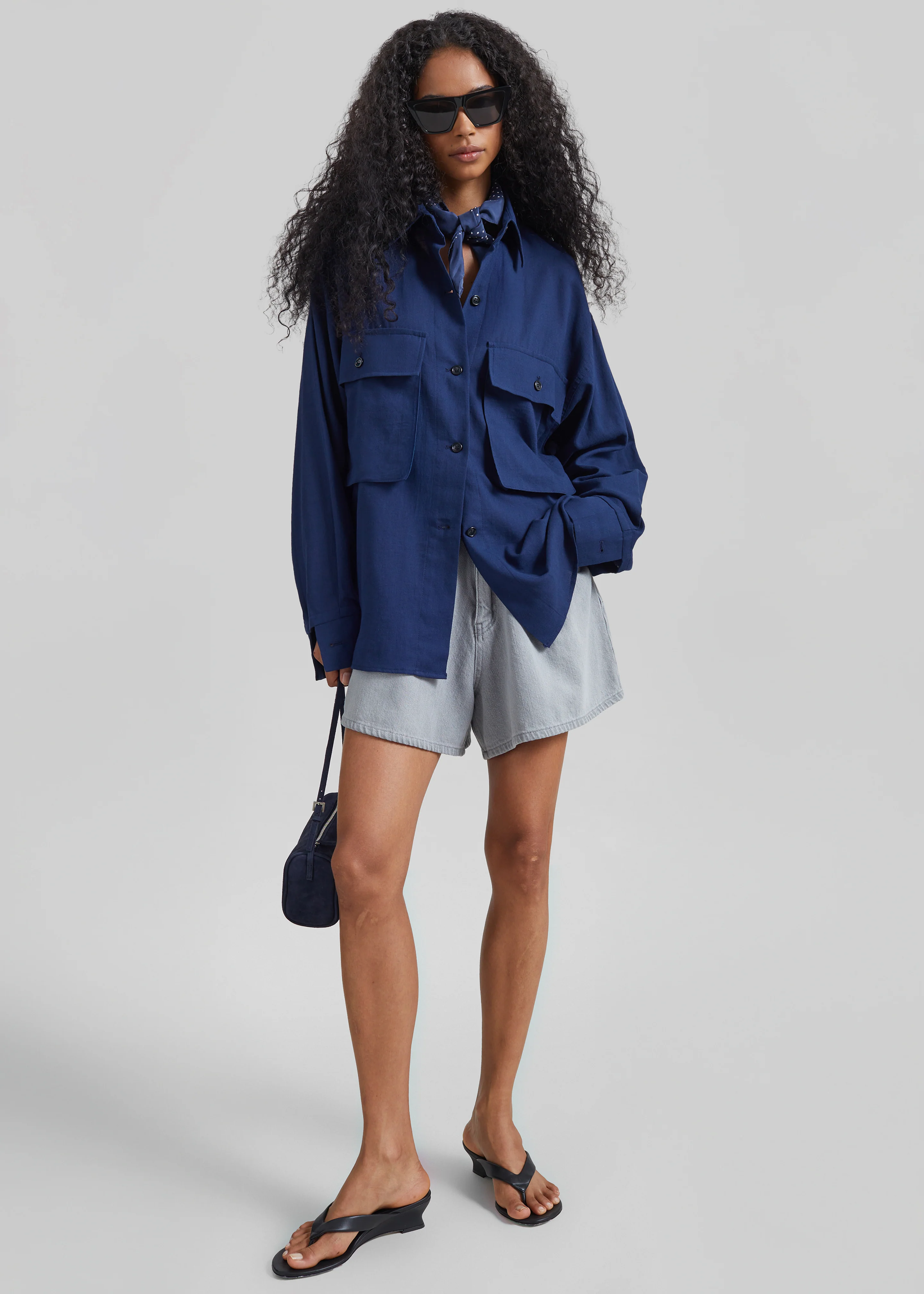 Mojave Pleated Denim Shorts - Grey Wash - Image 3