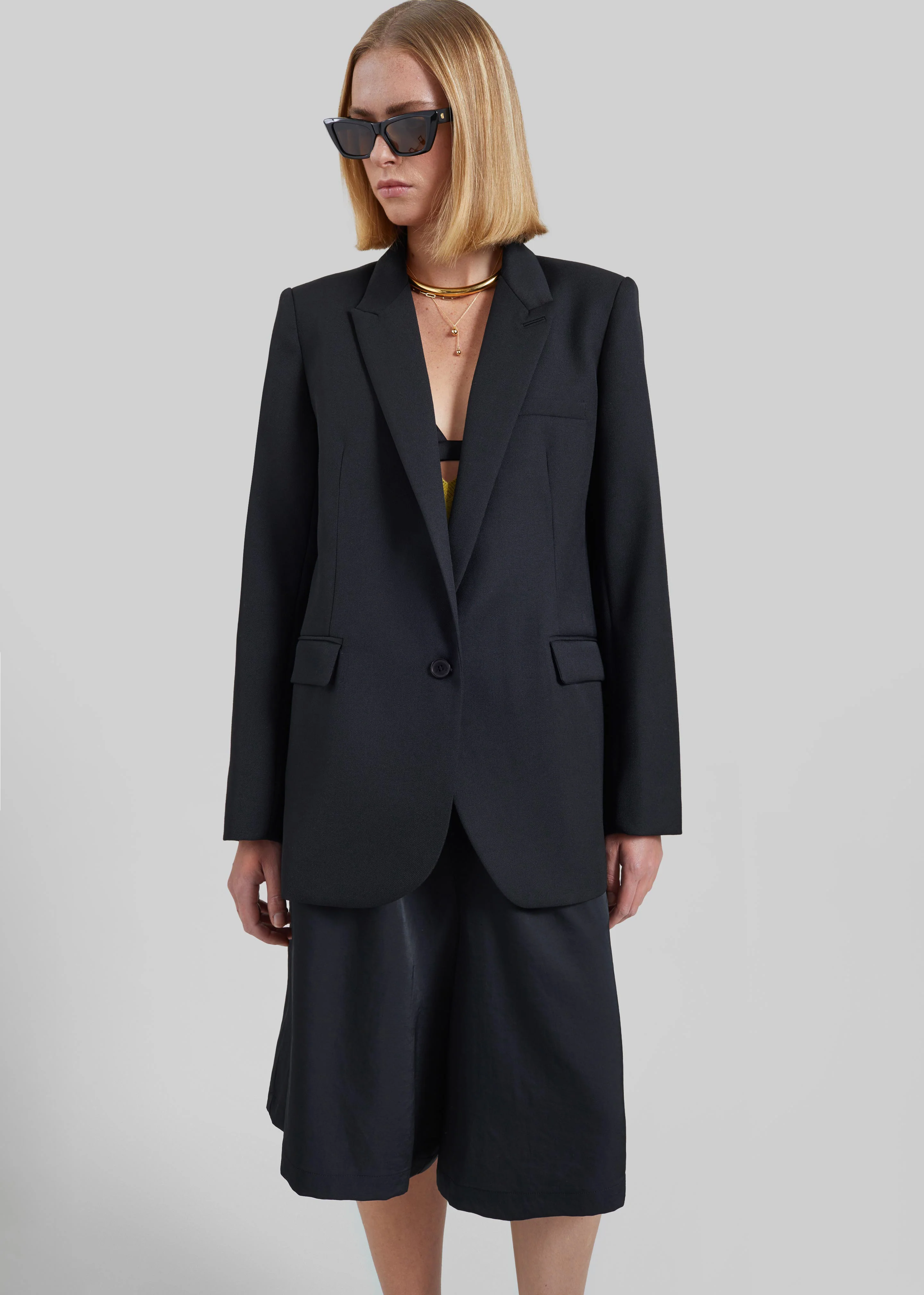 Olyne Satin Wide Bermuda Shorts - Black - Image 5