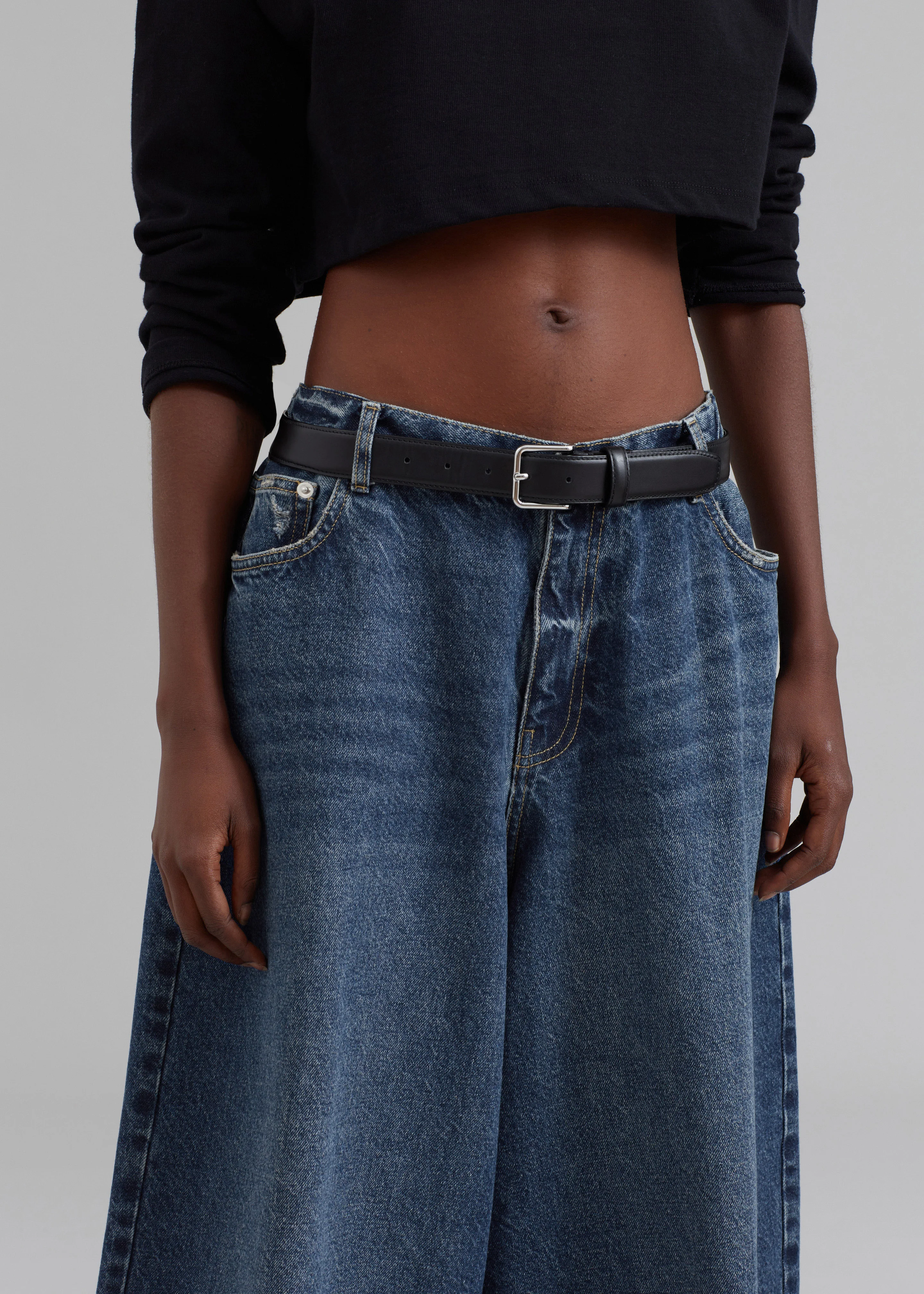 Sasha Wide Leg Jeans - Dark Blue - Image 3