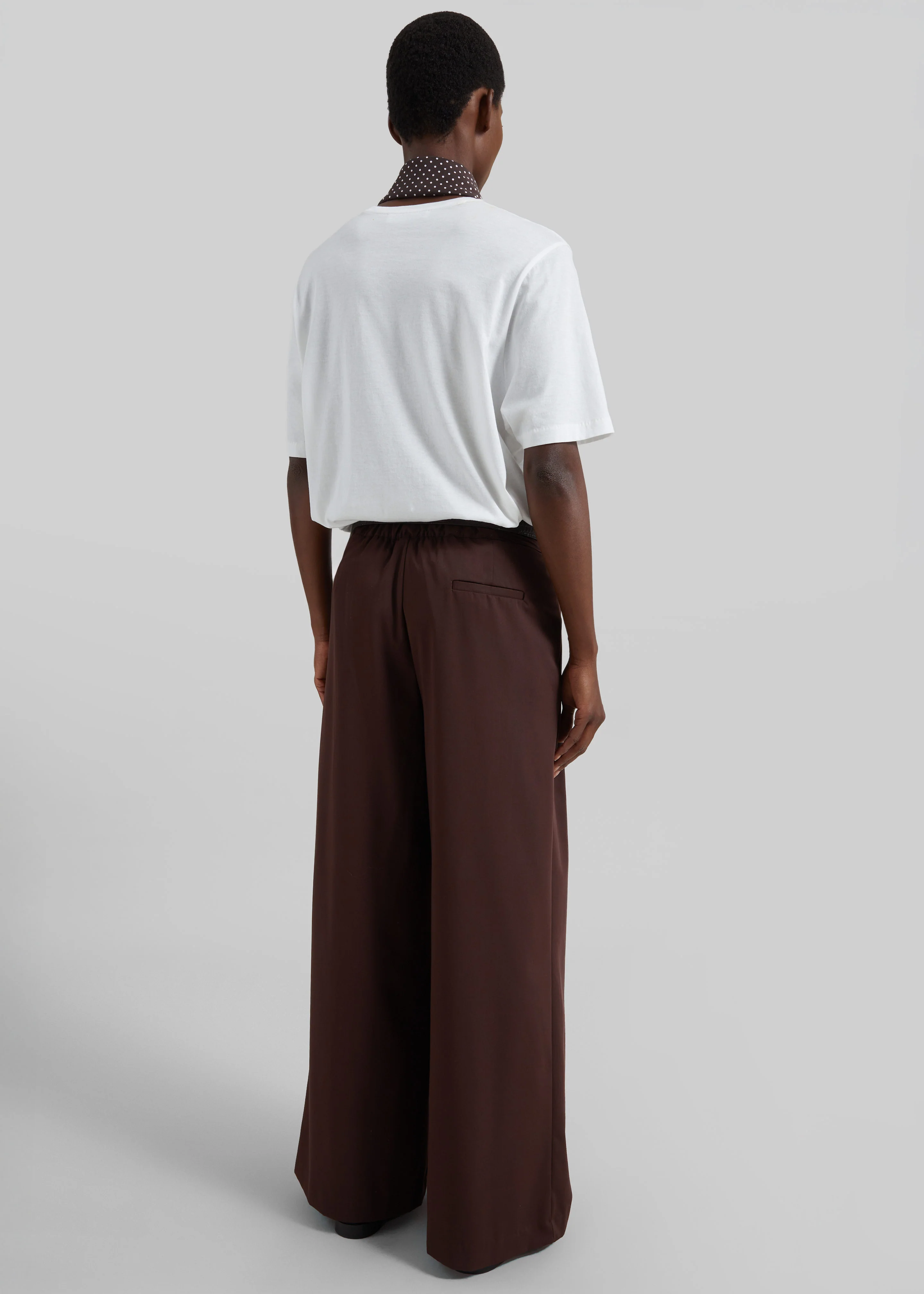 Taormina Pleated Trousers - Chocolate - Image 7