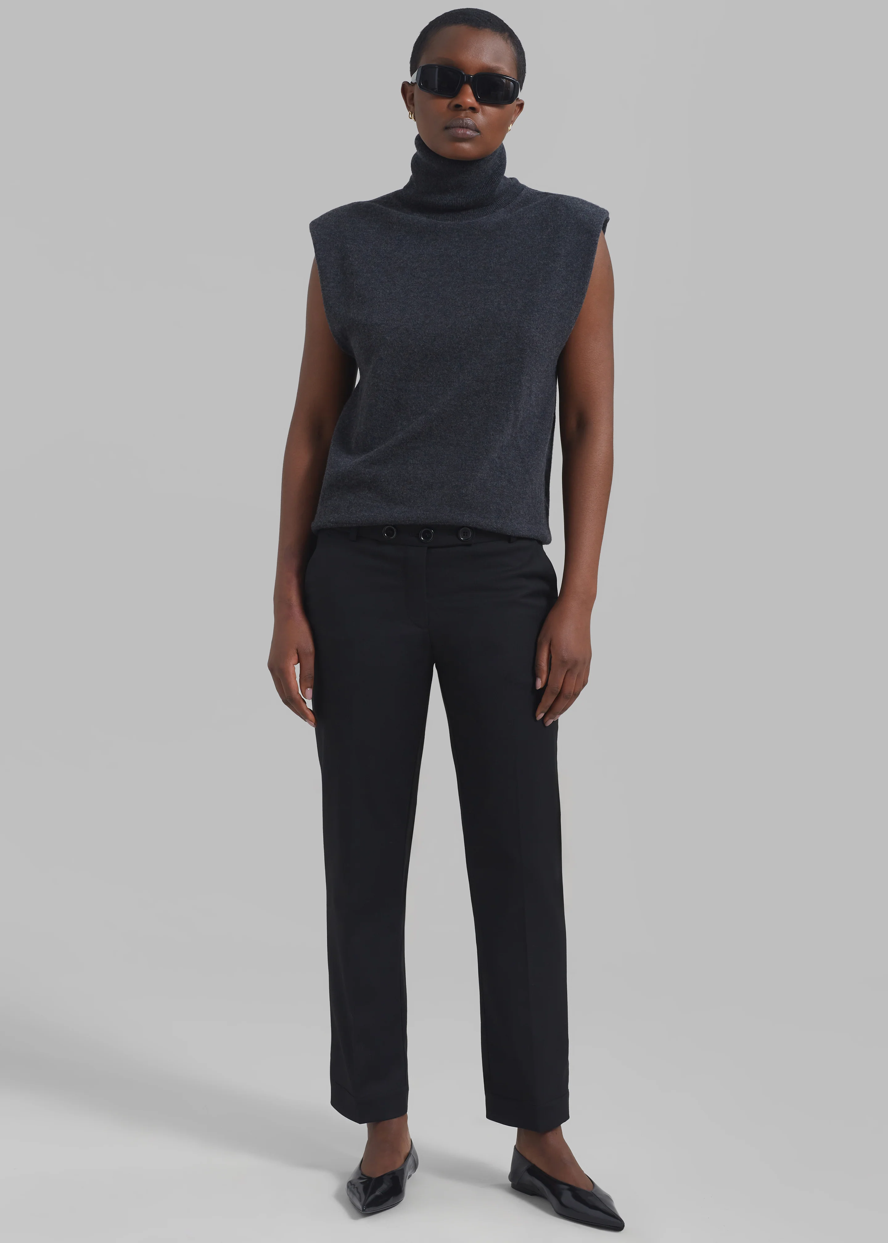 The Garment Pluto Cropped Pants - Black - Image 4