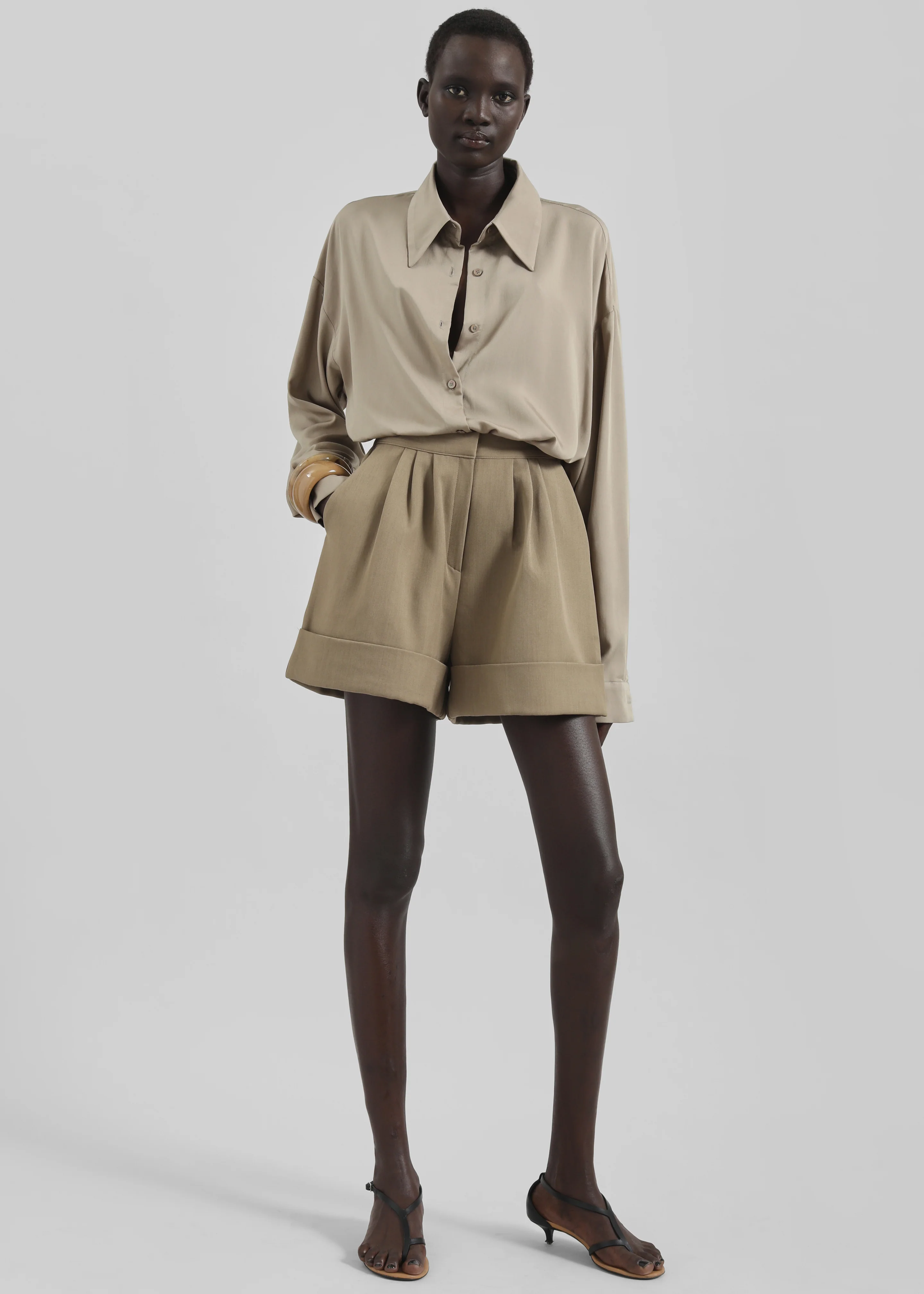 Tolmer Cuffed Shorts - Taupe Melange - Image 3